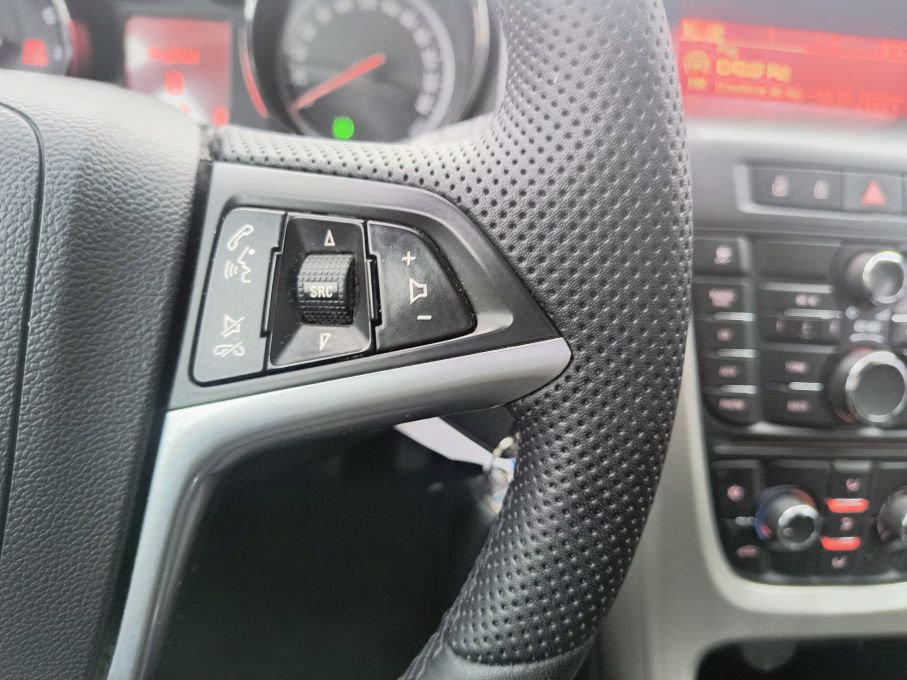 NOWA LOKALIZACJA Opel Astra J 1.6 115KM Niski Przebieg Piękna Gwarancja Serwis 19