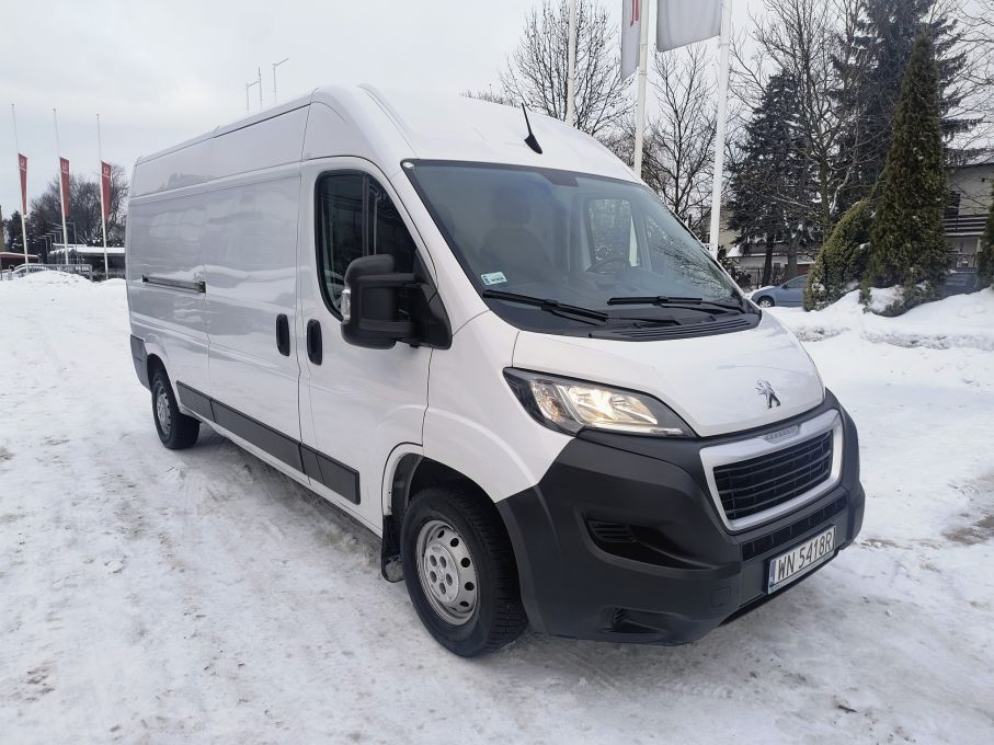 NOWA LOKALIZACJA Peugeot Boxer 335 2.2 HDI 165KM L3H2 Premium Salon PL Vat23% 4