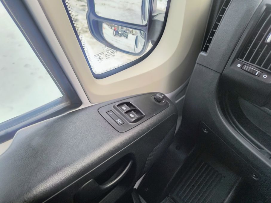 NOWA LOKALIZACJA Peugeot Boxer 335 2.2 HDI 165KM L3H2 Premium Salon PL Vat23% 18