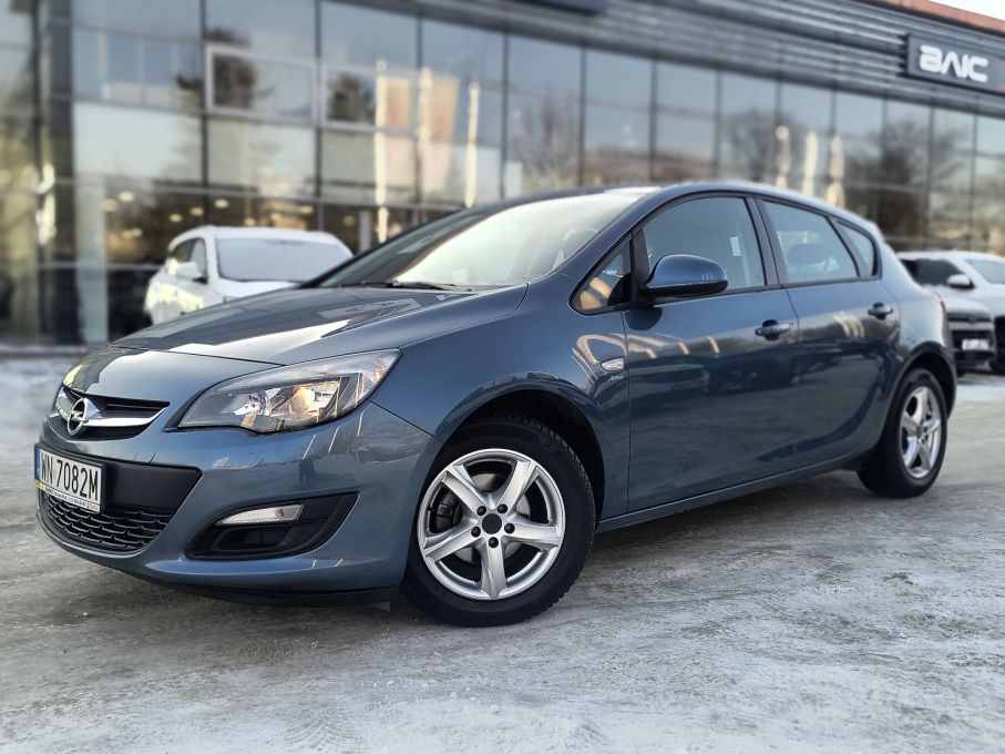 NOWA LOKALIZACJA Opel Astra J 1.6 16v SalonPL 1 właściciel NiskiPrzebieg Gwarancja