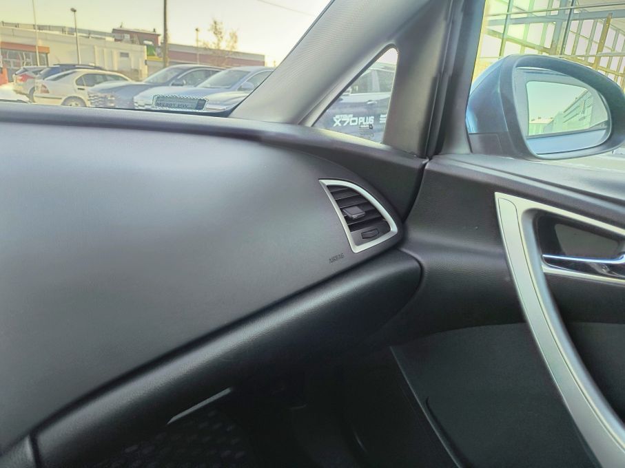 NOWA LOKALIZACJA Opel Astra J 1.6 16v SalonPL 1 właściciel NiskiPrzebieg Gwarancja 22