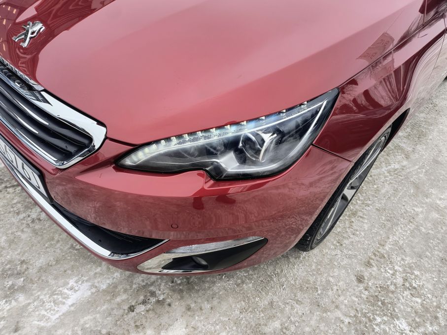 NOWA LOKALIZACJA Peugeot 308 1.2 Allure Automat Navi Kamera Gwarancja 11