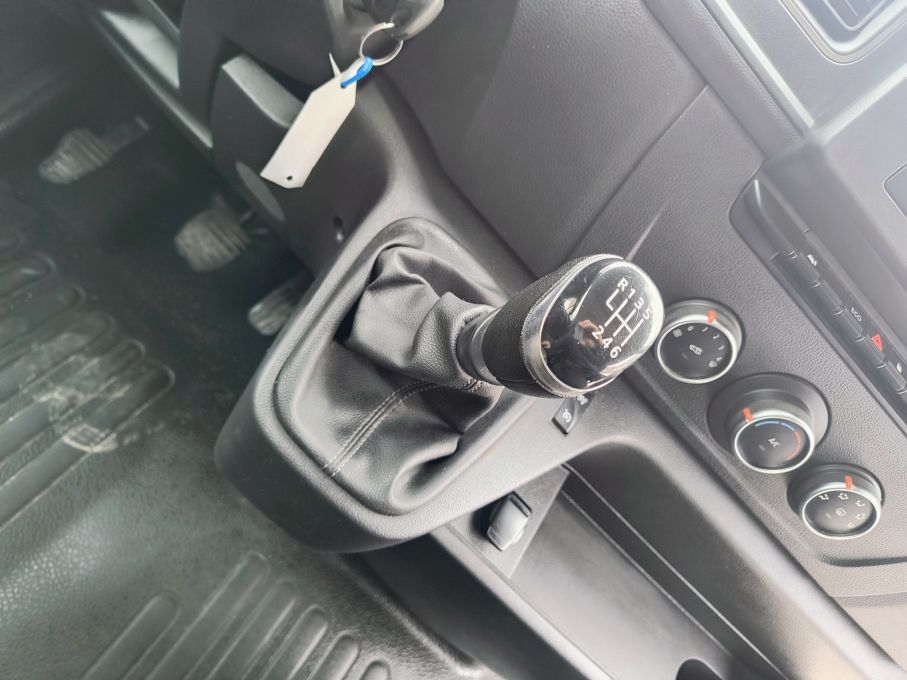 NOWA LOKALIZACJA Renault Master 2.3 dci 136KM L2H2 Serwis SALON PL Gwarancja Vat23% 17