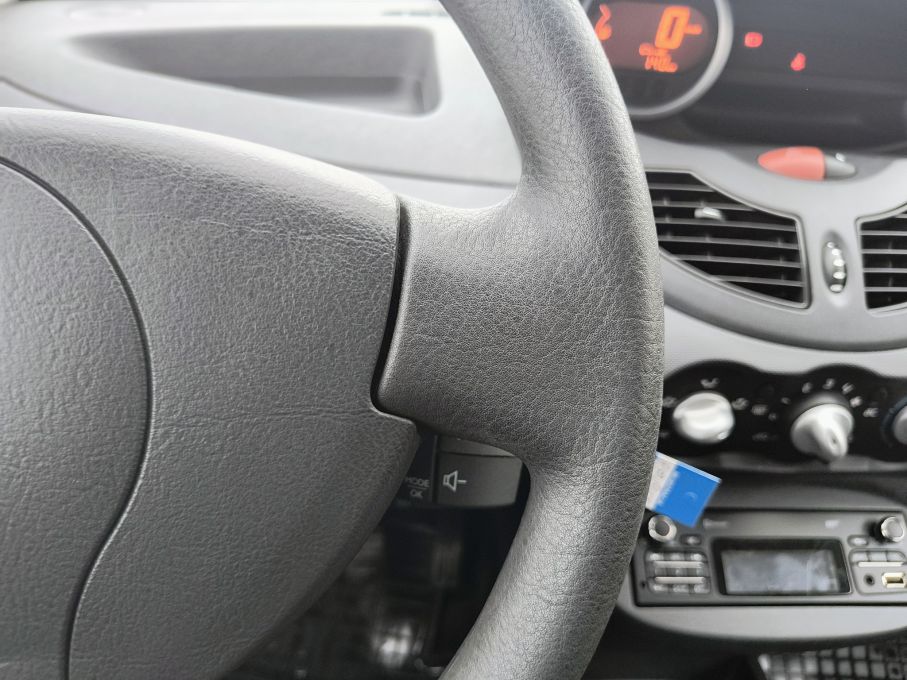 NOWA LOKALIZACJA Renault Twingo 1.2 Benzyna Niski Przebieg Gwarancja 25