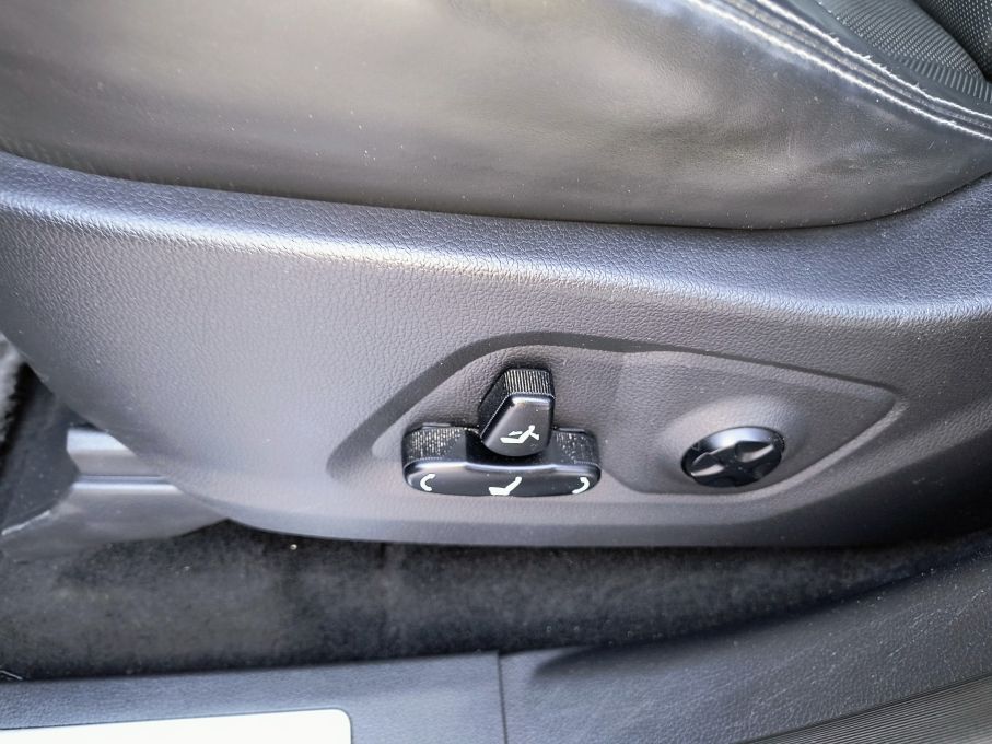 Ssangyong Rexton 2,2 Diesel 181KM, 4x4, Salon PL, Skóry, Navi, kamera 22