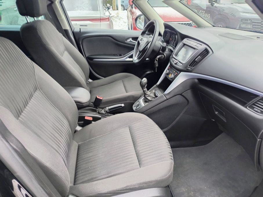 NOWA LOKALIZACJA Opel Zafira C Lift 1.4 Turbo 7 osób Serwis Kamera Gwarancja 12