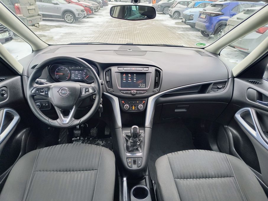 NOWA LOKALIZACJA Opel Zafira C Lift 1.4 Turbo 7 osób Serwis Kamera Gwarancja 16