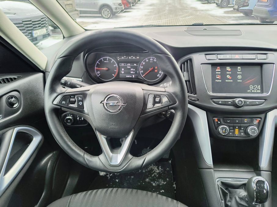 NOWA LOKALIZACJA Opel Zafira C Lift 1.4 Turbo 7 osób Serwis Kamera Gwarancja 18