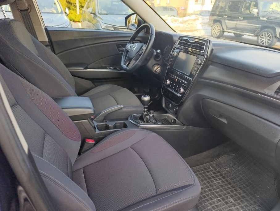 SsanYong Tivoli QUARTZ 1,5 16V TDGI  163KM rej 03.2023 22