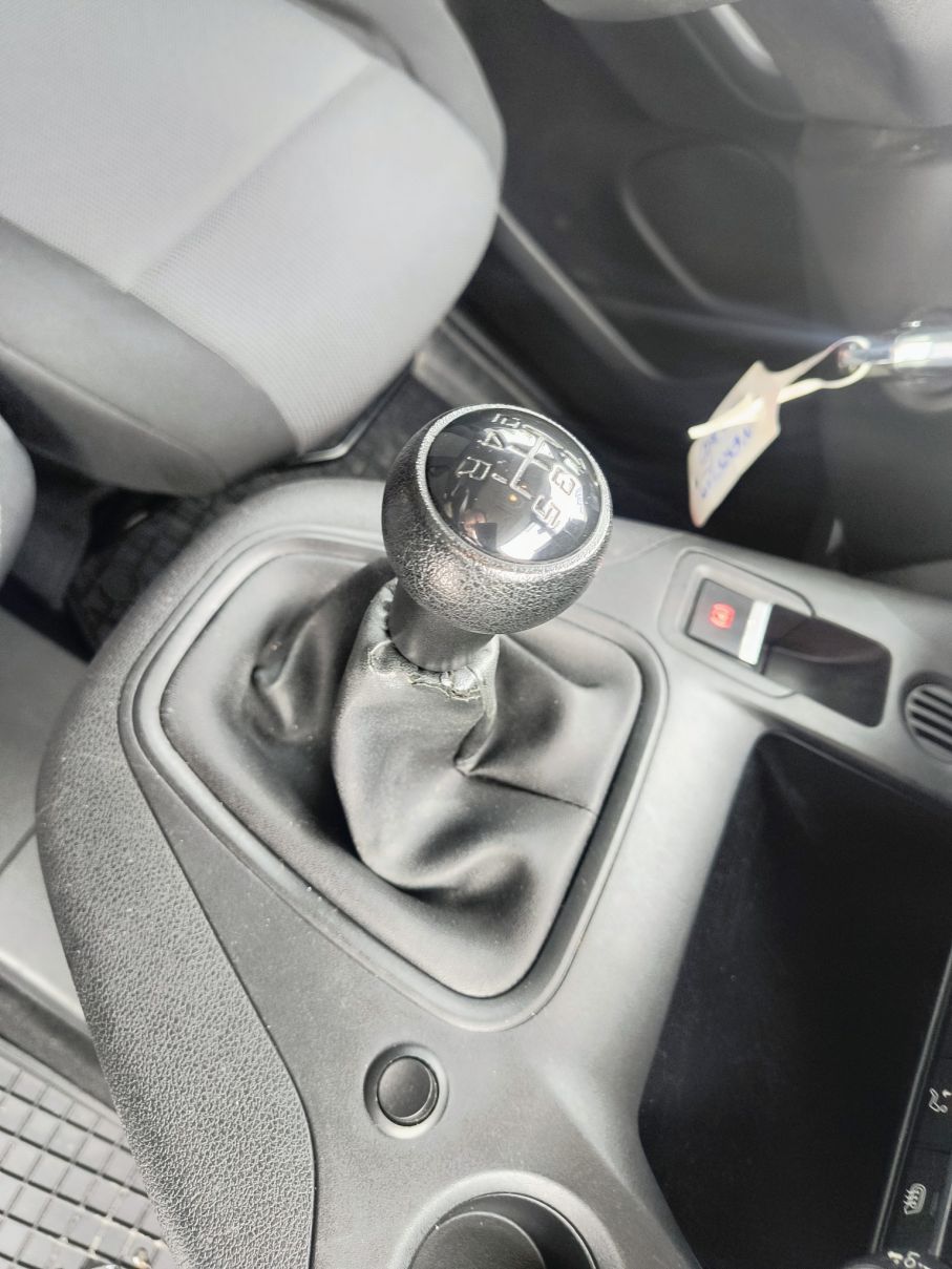 NOWA LOKALIZACJA Opel Combo 1.5cdti XL 2xdrzwi Niski Przebieg Serwis ASO Vat23% 19