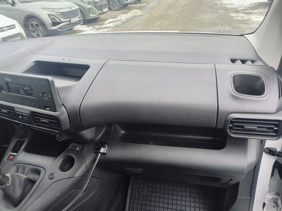 NOWA LOKALIZACJA Citroen Berlingo 1.5hdi XL 2xdrzwi WINDA Niski Przebieg Serwis ASO Vat23% 14