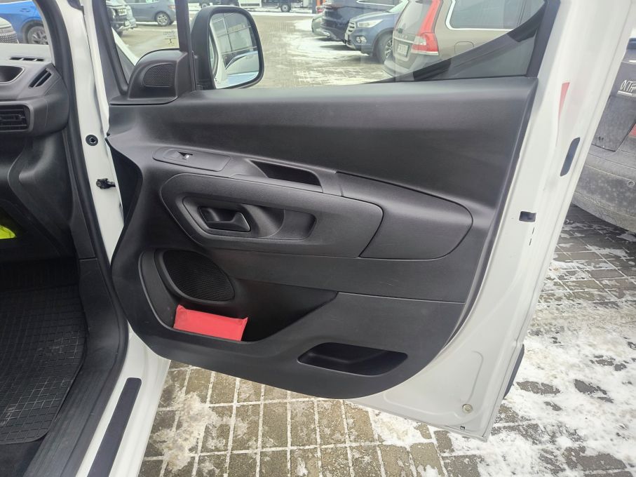 NOWA LOKALIZACJA Citroen Berlingo 1.5hdi XL 2xdrzwi WINDA Niski Przebieg Serwis ASO Vat23% 22