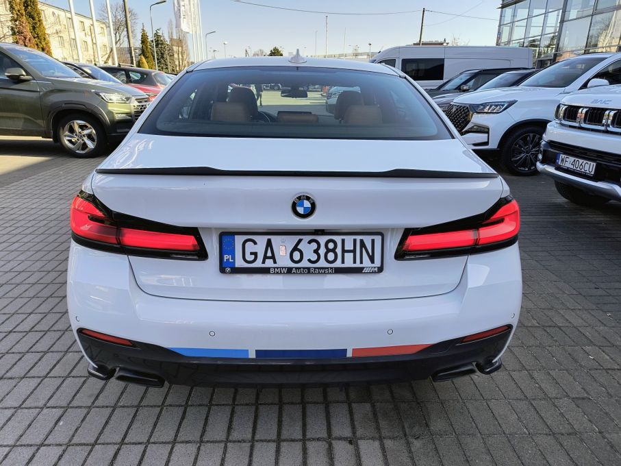 NOWA LOKALIZACJA Bmw 520d X-drive M Pakiet Niski Przebieg Automat Kamera Gwarancja Vat23% 4