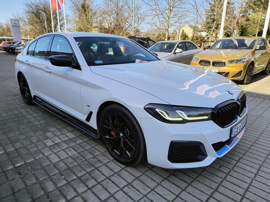 NOWA LOKALIZACJA Bmw 520d X-drive M Pakiet Niski Przebieg Automat Kamera Gwarancja Vat23% 7