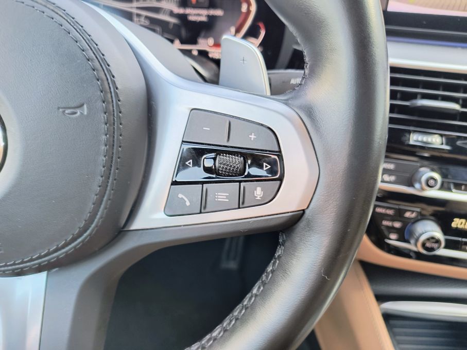 NOWA LOKALIZACJA Bmw 520d X-drive M Pakiet Niski Przebieg Automat Kamera Gwarancja Vat23% 23