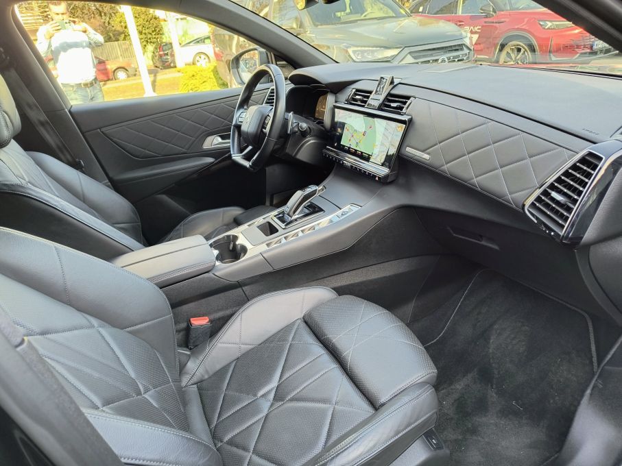 NOWA LOKALIZACJA DS7 CROSSBACK 1,6 T 225 KM Grand Chic Rivoli 2 x koła 13