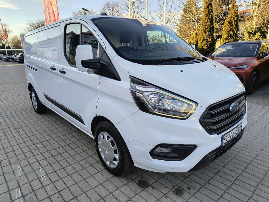 NOWA LOKALIZACJA Ford Custom L2H1 2,0 cdti 130KM Navi Kamera Gwarancja vat23% 8