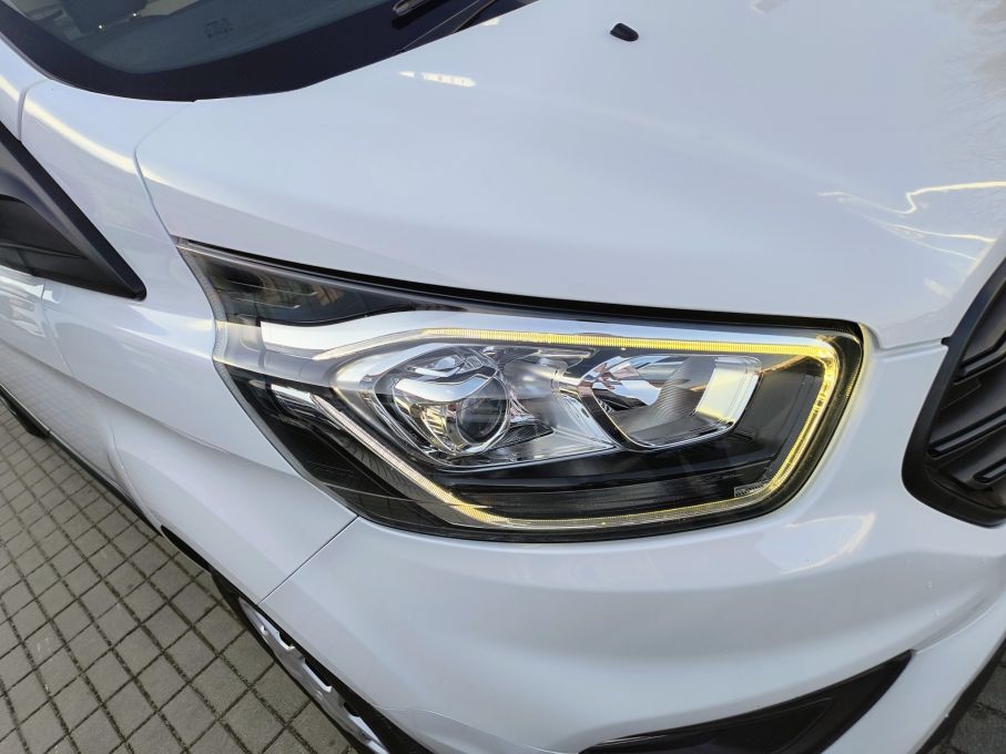 NOWA LOKALIZACJA Ford Custom L2H1 2,0 cdti 130KM Navi Kamera Gwarancja vat23% 9