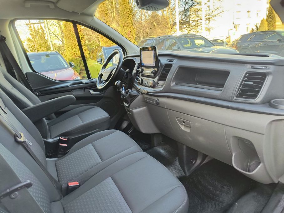 NOWA LOKALIZACJA Ford Custom L2H1 2,0 cdti 130KM Navi Kamera Gwarancja vat23% 12
