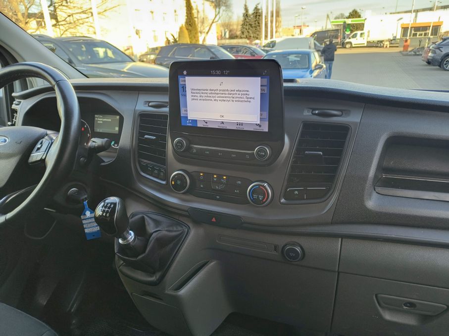 NOWA LOKALIZACJA Ford Custom L2H1 2,0 cdti 130KM Navi Kamera Gwarancja vat23% 15