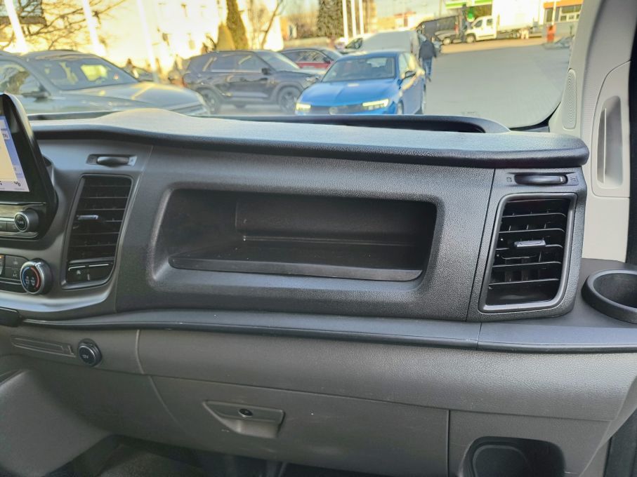 NOWA LOKALIZACJA Ford Custom L2H1 2,0 cdti 130KM Navi Kamera Gwarancja vat23% 16