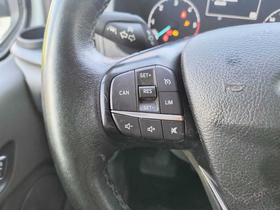 NOWA LOKALIZACJA Ford Custom L2H1 2,0 cdti 130KM Navi Kamera Gwarancja vat23% 20