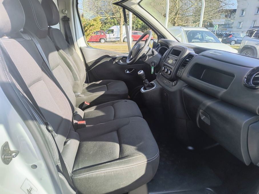 NOWA LOKALIZACJA Renault Trafic 2.0 dci L1H1 Led Vision Niski Przebieg Serwis VAT23% 11