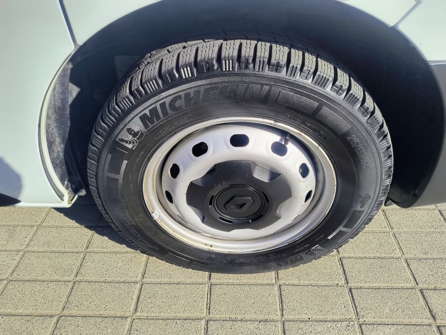 NOWA LOKALIZACJA Renault Trafic 2.0 dci L1H1 Led Vision Niski Przebieg Serwis VAT23% 21