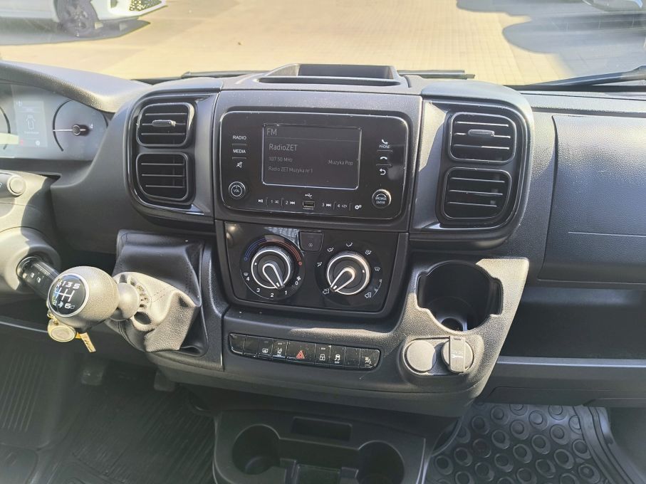 NOWA LOKALIZACJA Peugeot Boxer L4 Brygadówka, 2,2 HDI 140KM, 7 osób, kamera cofania 16