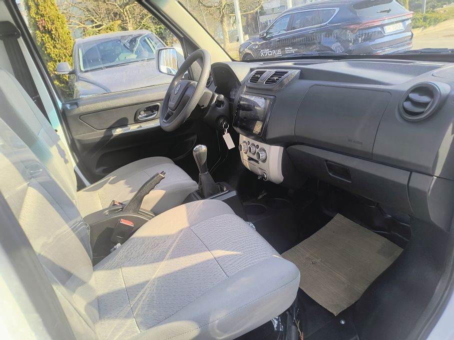 NOWA LOKALIZACJA DFSK C31 benzyna 1.6 + LPG skrzynia Gwarancja Fabryczna Vat23% 13