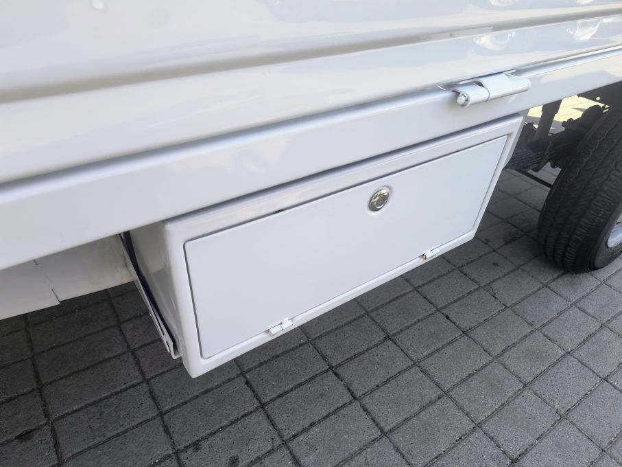 NOWA LOKALIZACJA DFSK C31 benzyna 1.6 + LPG skrzynia Gwarancja Fabryczna Vat23% 22