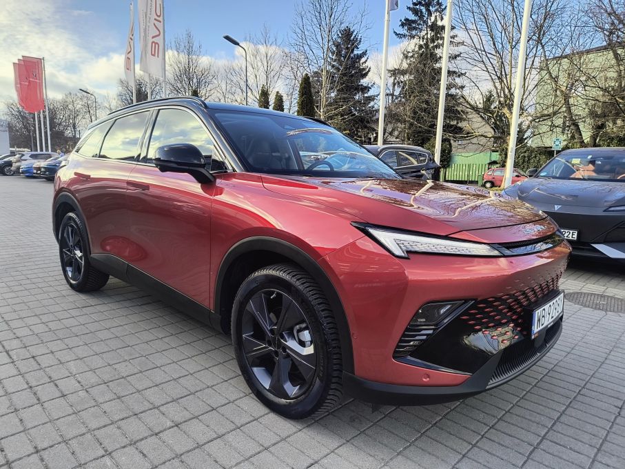 Beijing BAIC 5 1.5 177KM automat, kamery 360, salon PL 5