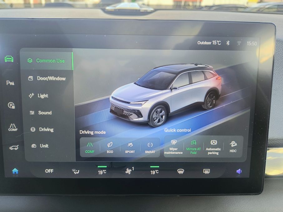 Beijing BAIC 5 1.5 177KM automat, kamery 360, salon PL 22