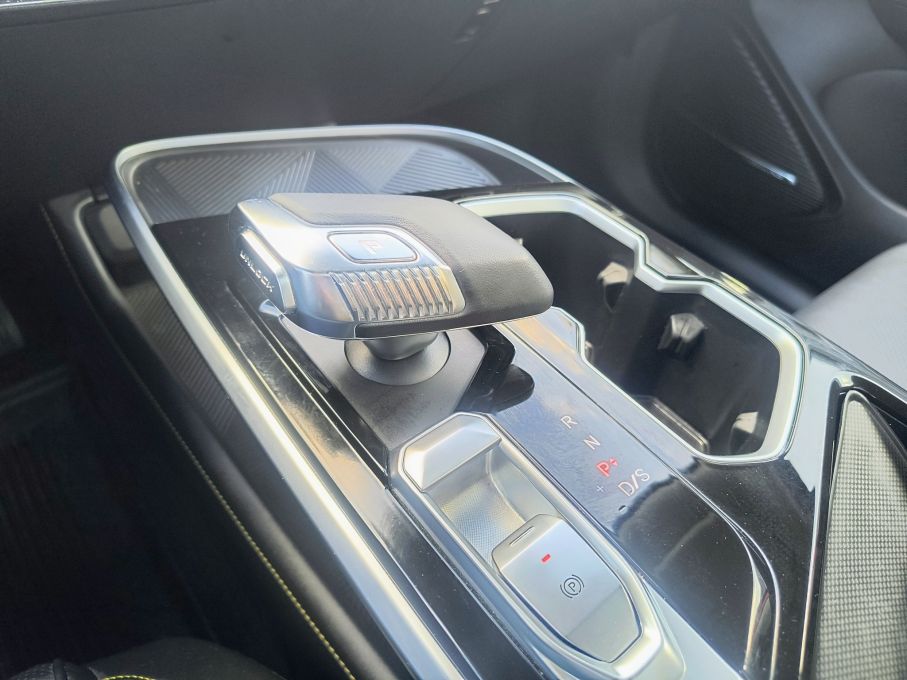 Beijing BAIC 5 1.5 177KM automat, kamery 360, salon PL 23