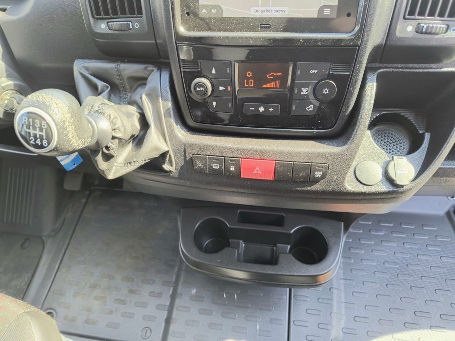 NOWA LOKALIZACJA Citroen Jumper 2.2 hdi 165KM L4H2 Climatronic JAK NOWY Vat23% 17