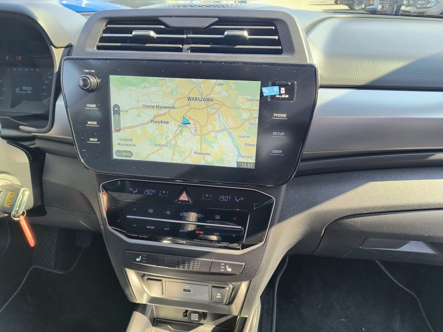 NOWA LOKALIZACJA SsangYong KGM Tivoli GRAND 1,5 Turbo 163KM Salon PL 18