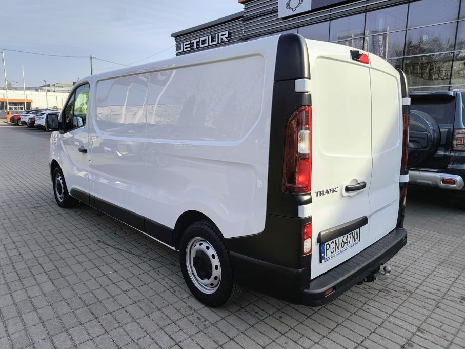 NOWA LOKALIZACJA Renault Trafic 2.0 dci LED Vision L2H1 120KM Navi Serwis Vat23% 4