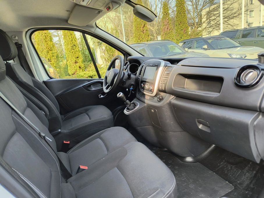 NOWA LOKALIZACJA Renault Trafic 2.0 dci LED Vision L2H1 120KM Navi Serwis Vat23% 14