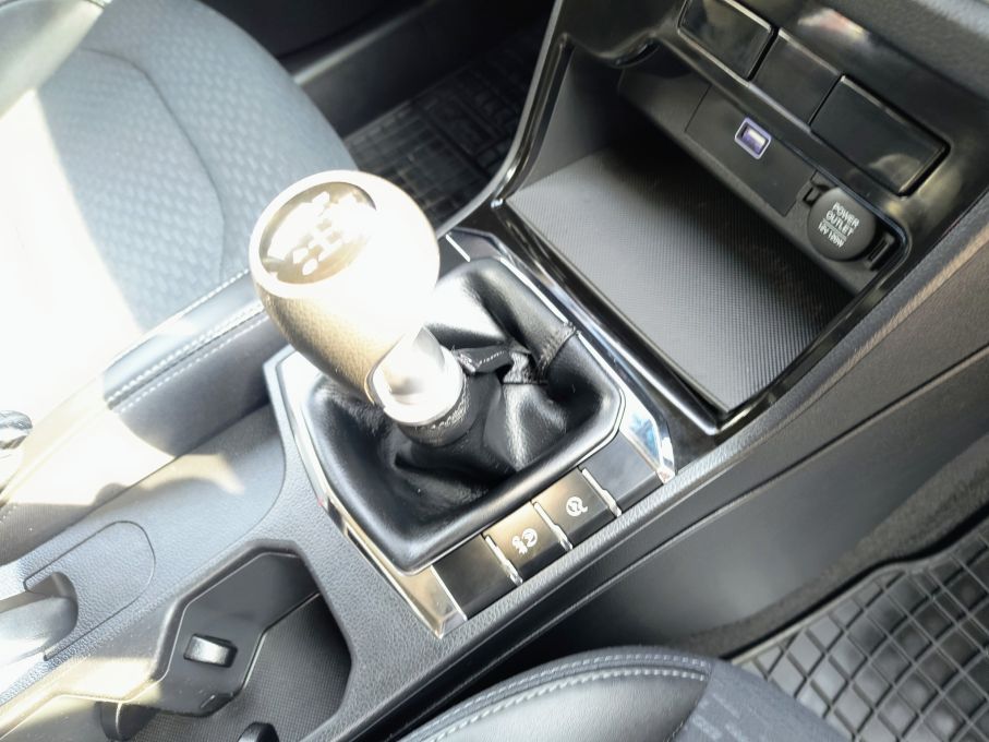 NOWA LOKALIZACJA SsanYong KGM Korando Quartz Niski Przebieg  SALON PL 19