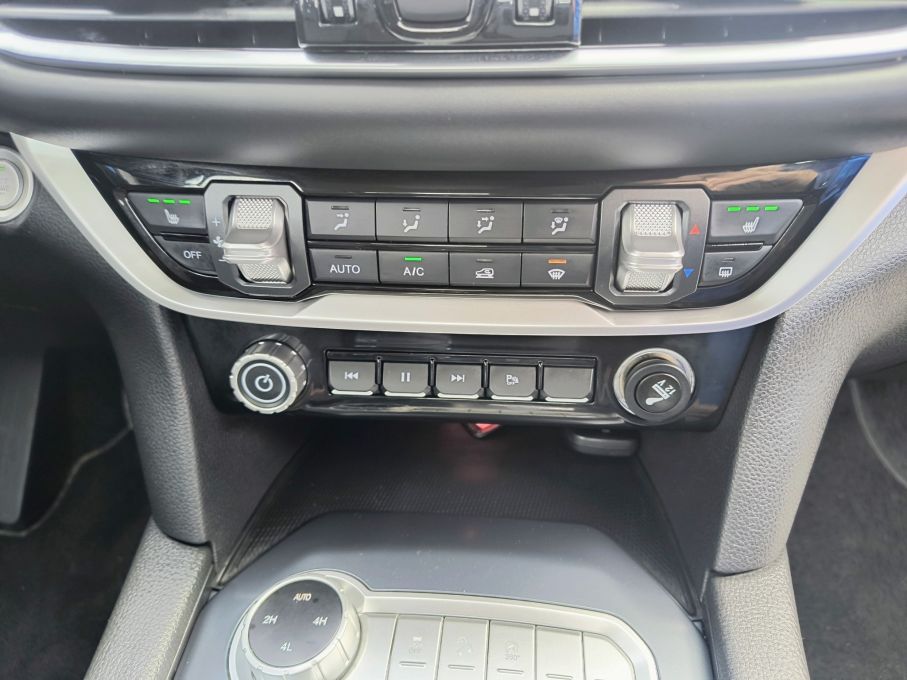 NOWA LOKALIZACJA Foton Tunland G7 2.0 Diesel 4x4 Automat Gwarancja Vat23% 18