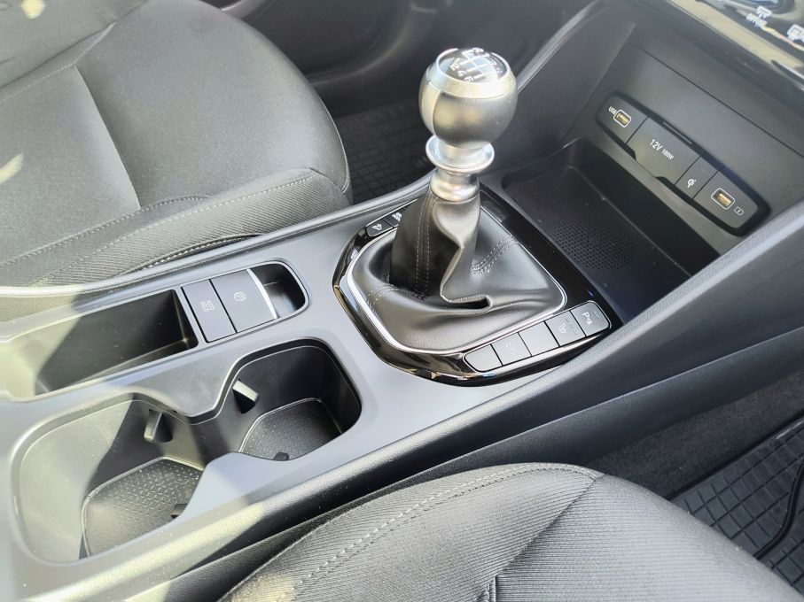 NOWA LOKALIZACJA Hyundai Tucson 1.6 T 150KM Executive Salon PL 18