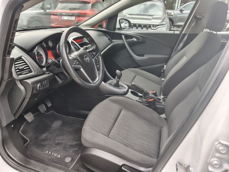 NOWA LOKALIZACJA Opel Astra IV 1.6 115KM Salon PL Niski Przebieg rej. 2019 10