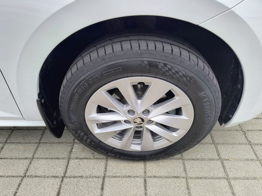 NOWA LOKALIZACJA Skoda Kamiq 1.5 TSI Selection 5.000km Jak Nowa Gwarancja 11