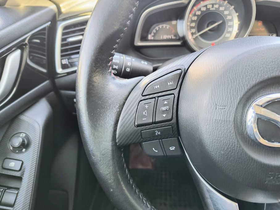 Nowa Lokalizacja MAZDA 3 SEDAN 2.0 SKYACTIVE 120 KM Salon PL 22