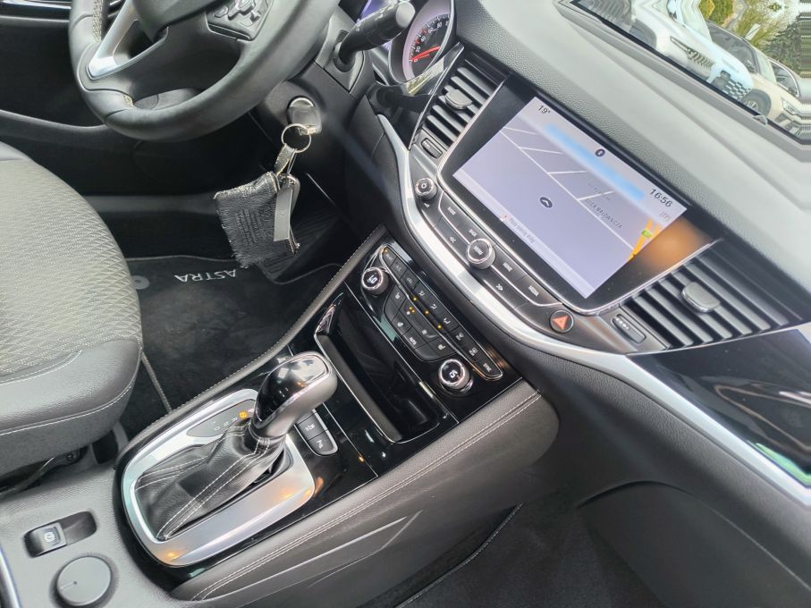 NOWA LOKALIZACJA Opel Astra K 1.6T 200KM Automat Ilux Navi Kamera Serwis Gwarancja 18