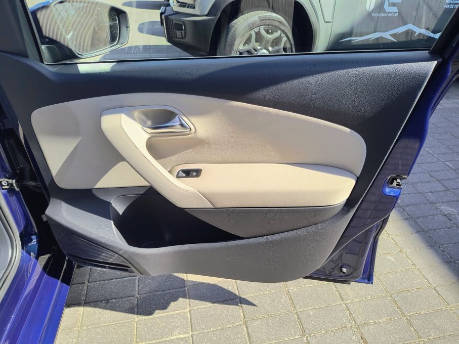 NOWA LOKALIZACJA Vw Polo 1.6 tdci Automat Niski Przebieg Salon PL 17