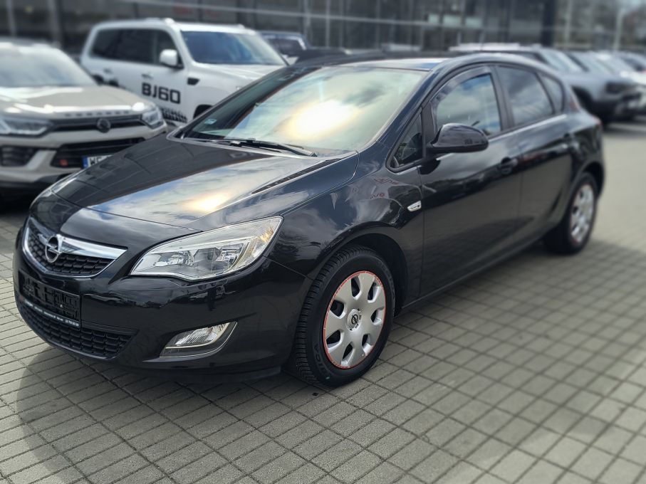 NOWA LOKALIZACJA Opel Astra 1.4 100KM Doinwestowana Serwis Gwarancja