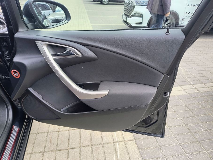 NOWA LOKALIZACJA Opel Astra 1.4 100KM Doinwestowana Serwis Gwarancja 15