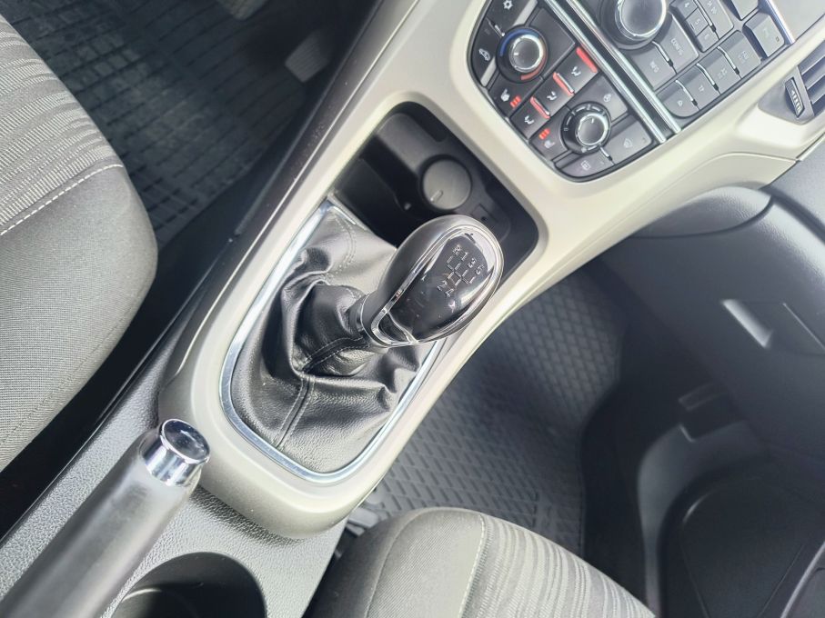 NOWA LOKALIZACJA Opel Astra 1.4 100KM Doinwestowana Serwis Gwarancja 20