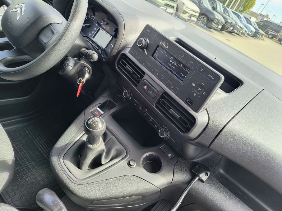 NOWA LOKALIZACJA Citroen Berlingo 1.5 HDI 102KM XL 2xdrzwi Gwarancja Vat23% 16